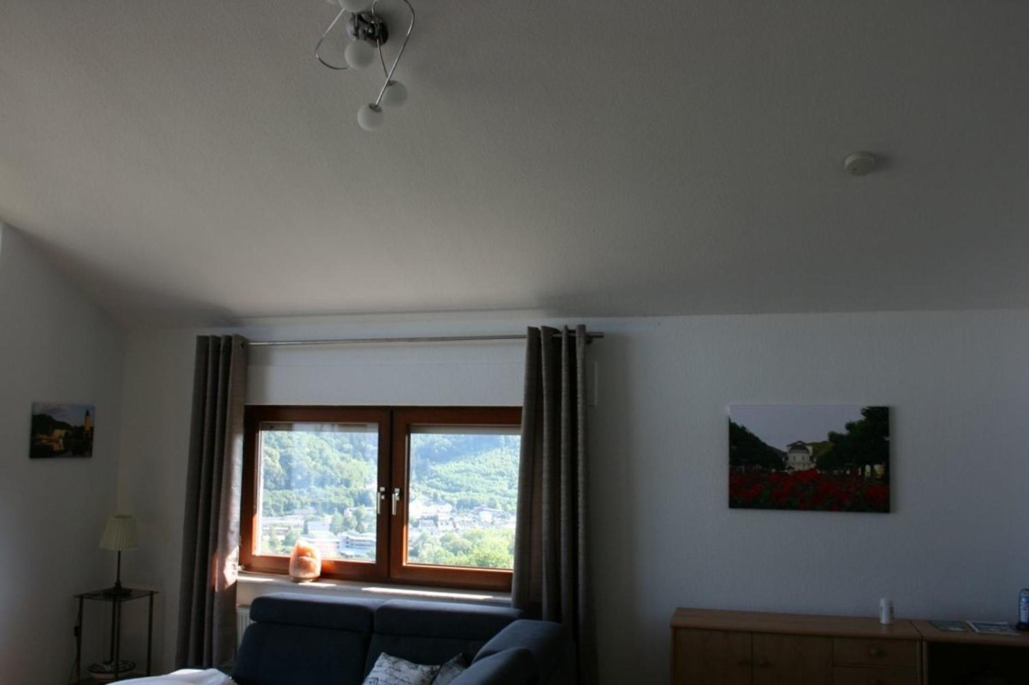 Haus Lahntalblick Apartment บัดเอมส์ ภายนอก รูปภาพ