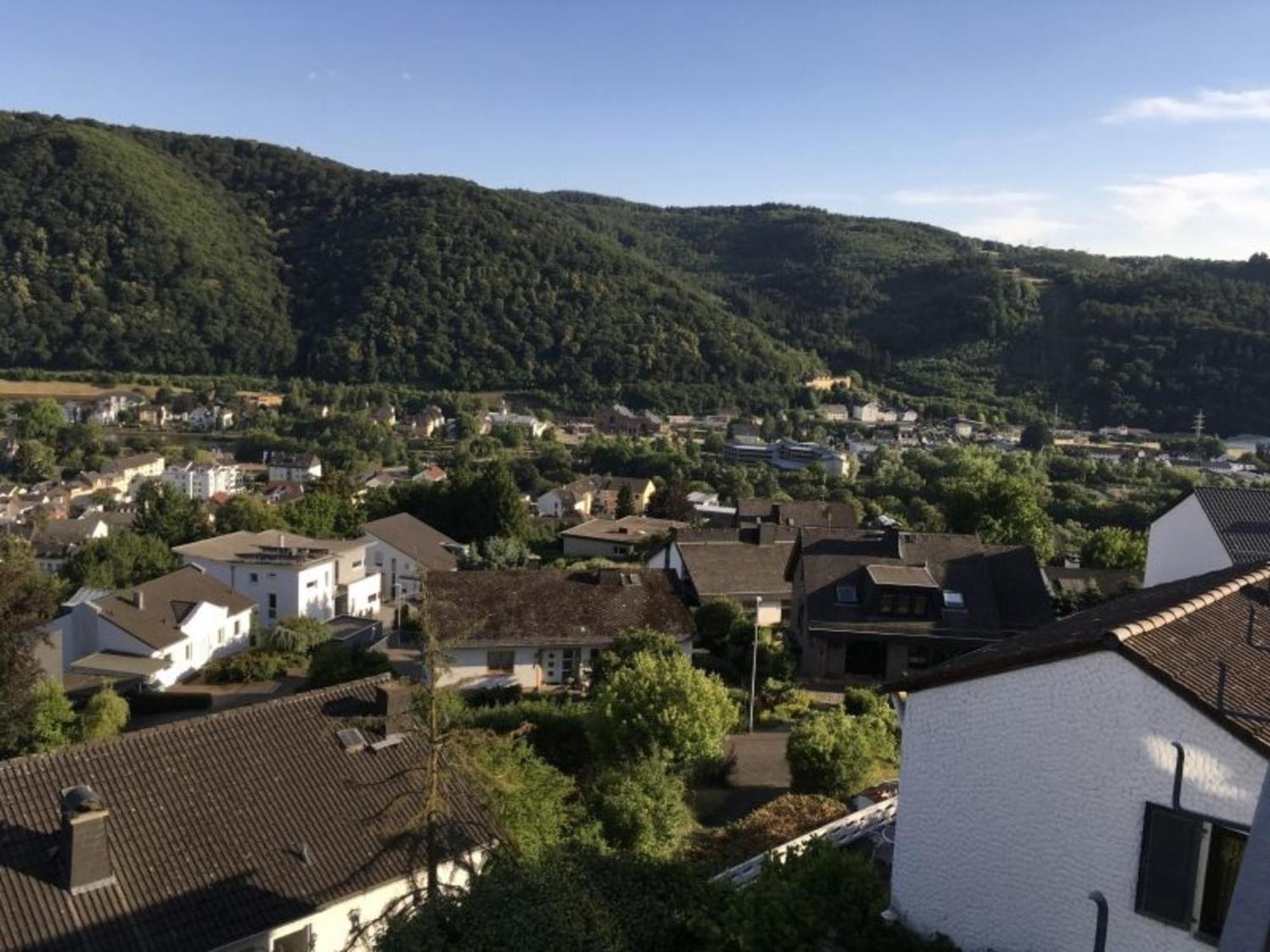 Haus Lahntalblick Apartment บัดเอมส์ ภายนอก รูปภาพ